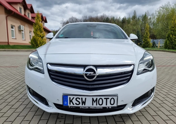 Opel Insignia cena 45900 przebieg: 154000, rok produkcji 2015 z Dobiegniew małe 497